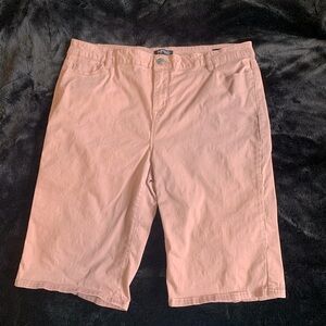 Buffalo David Bitton Samuella peach mid-rise Bermuda 16/36